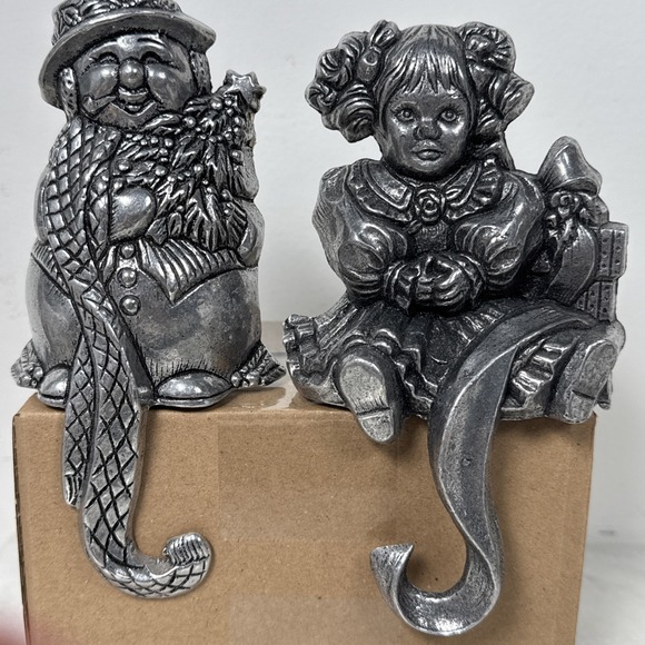 Cast Iron Christmas Stocking Holders  Girl And Snowman - Picture 2 of 7